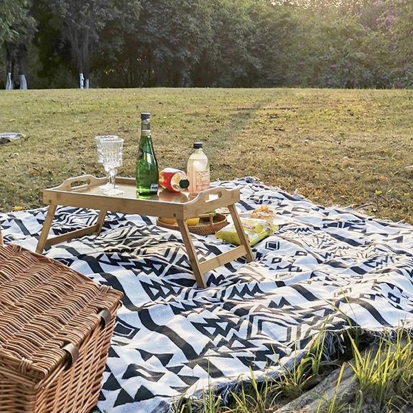 

outdoor pads picnic cloth camping car blanket sofa bed cover air conditioning quilt household knitted carpet beach towel pad retro