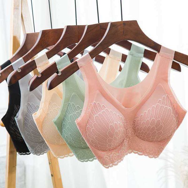 

thai latex 4.0 underwear without mark one piece vest type retractor and auxiliary breast steel ring sports sleep bra, White