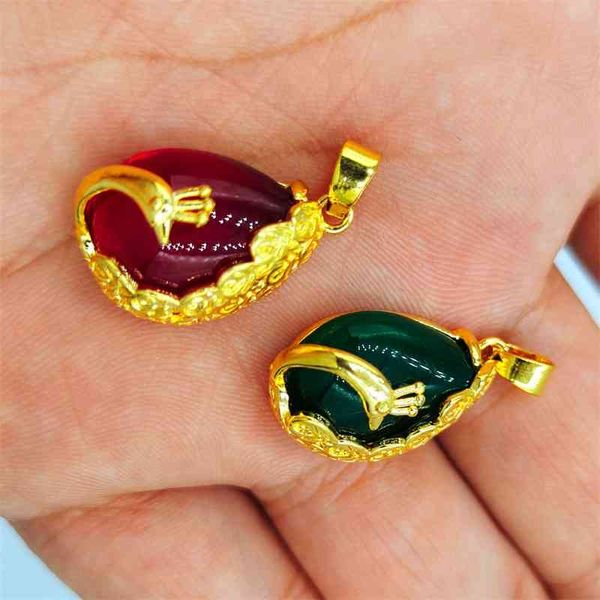

new style sand gold red versatile chalcedony pendant green phoenix pendant jewelry, Black