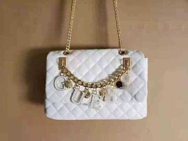 

2021 new gues & bag lingge pendant chain women's single shoulder diagonal