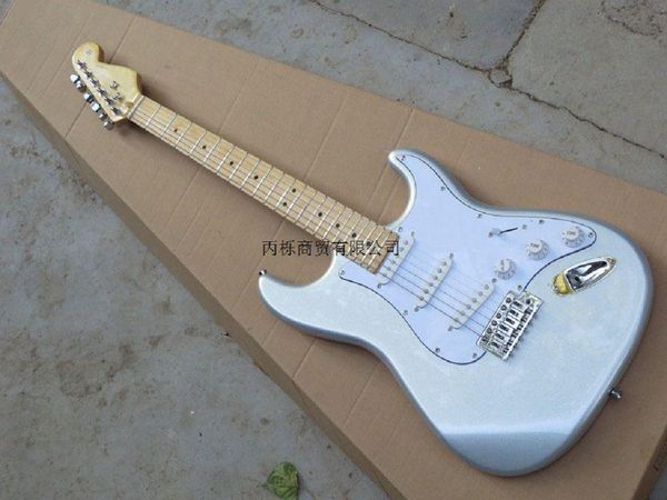 

new 6 string silver electric guitar in stock, noise reduction pickup @8