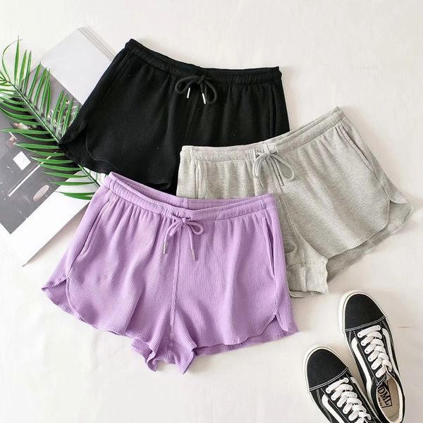 

nn/ep european and american womens clothing 2020 summer new elastic waist dense piping casual sports shorts pajamas, Black;white