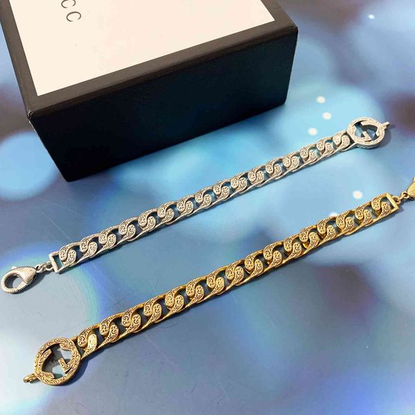 

2021 new women's doubles red brass tiger head bracelet, Golden