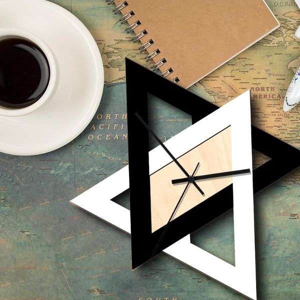 

product on behalf of nordic personality black and white creative wall clock retro mute minimalist decorative clocks