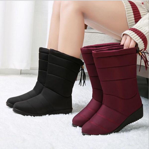 

boots 2021 winter waterproof snow women's plush anti-skid middle warm mother cotton shoes 35-42, Black