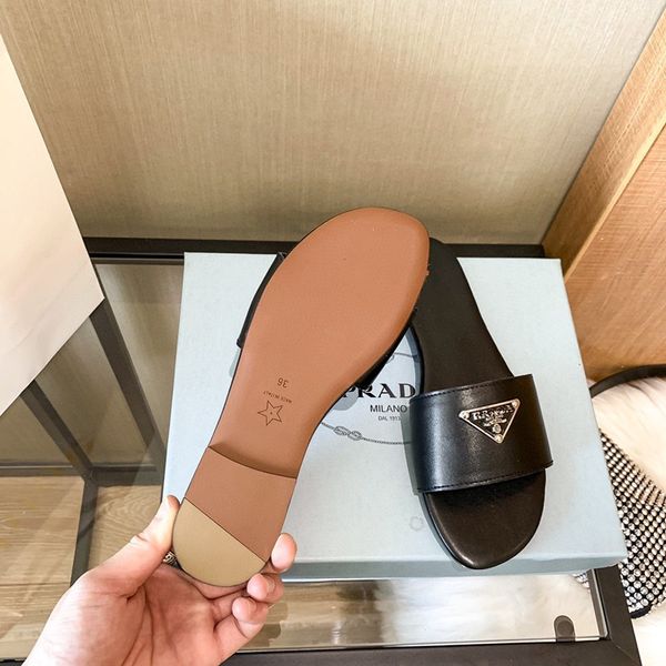 

slippers 2021 spring flat bottom solid color korean fashion daily summer new round head flip flop wear fashion women's shoes zly {categ, Black