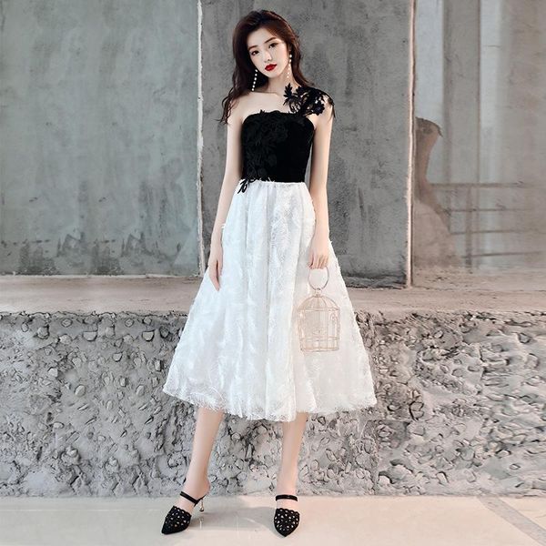 

ethnic clothing lady velour-mesh patchwork qipao feather&flower embroidery pleated party dress gown one shoulder cheongsam bandage vest, Red