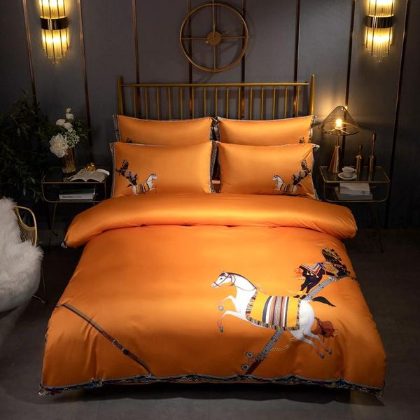 

bedding sets designer style digital printing european war horse thicken set duvet cover bed sheet pillowcases king  size #s