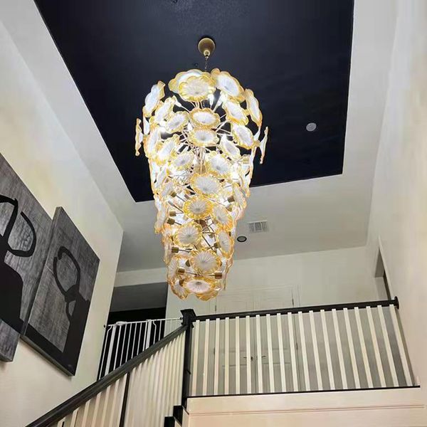 Murano-Glasplatten-Pendelleuchten, luxuriöser großer goldener Blumen-Kronleuchter für Treppen, LED-Villa-Loft-Kronleuchter, Beleuchtungskörper, individuell angepasst