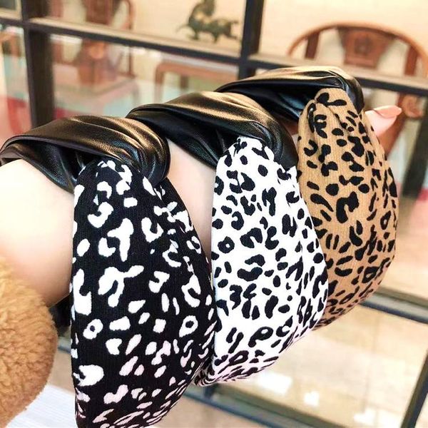 

hair accessories 2021 cool band korean retro wide-brimmed knit headband pu fight leather trendy press