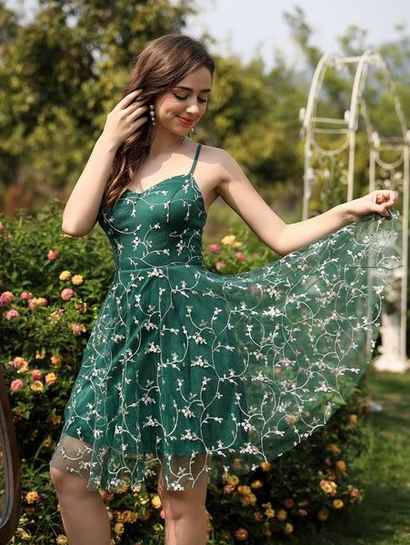 

embroidery mesh lace-up back cami dress she, Black;gray