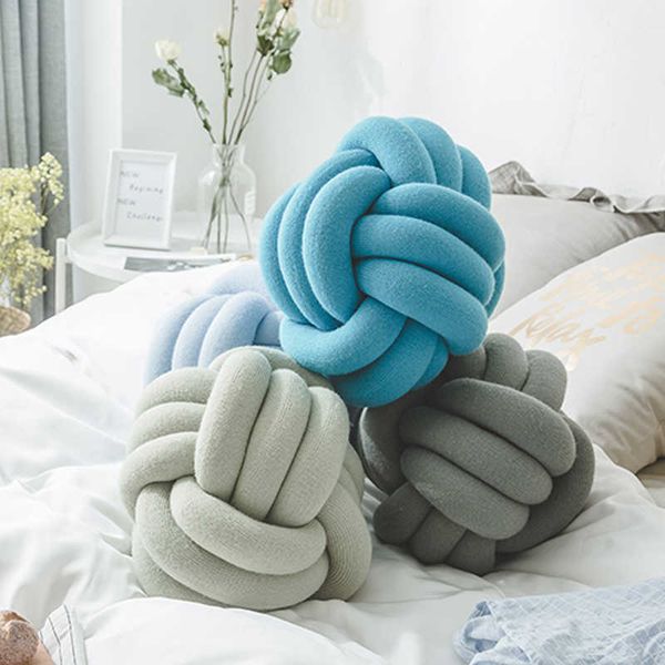 REGINA DIY Knot Pillow Ball Creativo Oversize Camera da letto Decorazione Pet Toy Cute Soft Soggiorno Decorativo Cuscino per divano Cuscini 210716