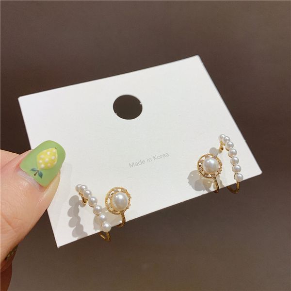 

925 silver needle pearl earrings from dongdamen, designer