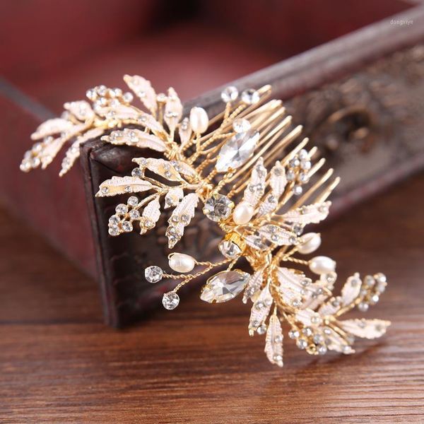 

elegant gold and silver bridal hair accessories set with diamond comb wedding dress1