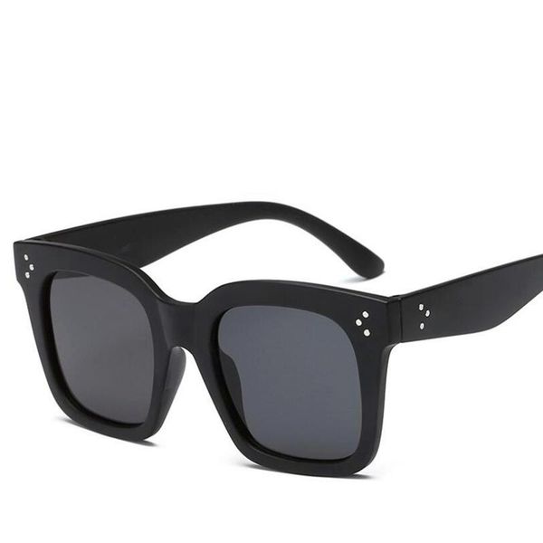 

sunglasses lady flat eyewear lunette femme women rivet sun glasse uv400, White;black