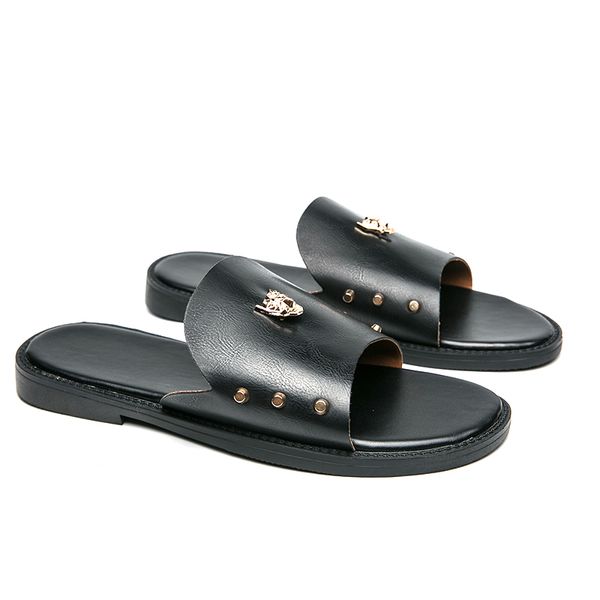 Herren-Hausschuhe aus echtem Leder, Designer, flach, bequem, Strand-Slider, Flut, männlich, Nieten-Stud-Slipper, rutschfest, schwarz, Herren-Casual-Spikes-Schuhe, Gummi, große Größe 38–48