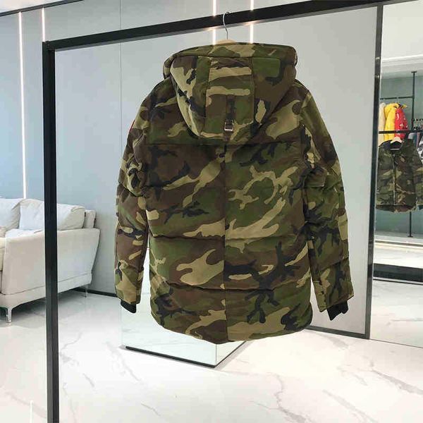 

parkas mens outerwear high-end hooded wolf fur windproof waterproof padded thicken coat removable cap coats outdoor jackets warm green, Black