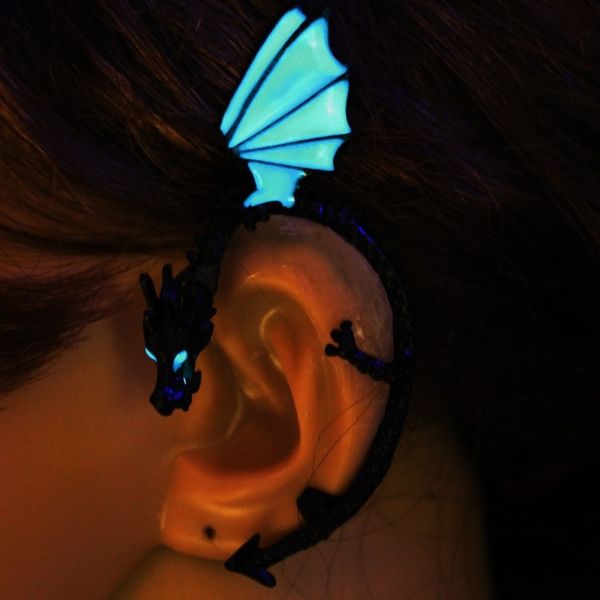 

dragon ear cuff glow earrings glow in the dark women girls boys gift, Silver