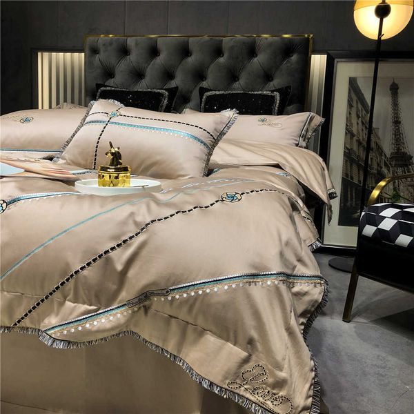 

xiaoxiangfeng 100 thread count horse cotton four piece set all cotton high-end light luxury style embroidered bedding