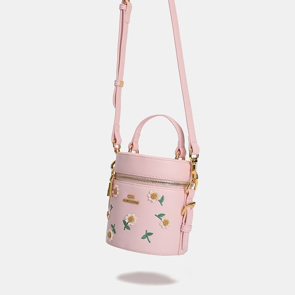 

dered women's bag 2021 summer feel fashionable versatile mini bag single shoulder portable messenger bucket luxuryss designerss yw