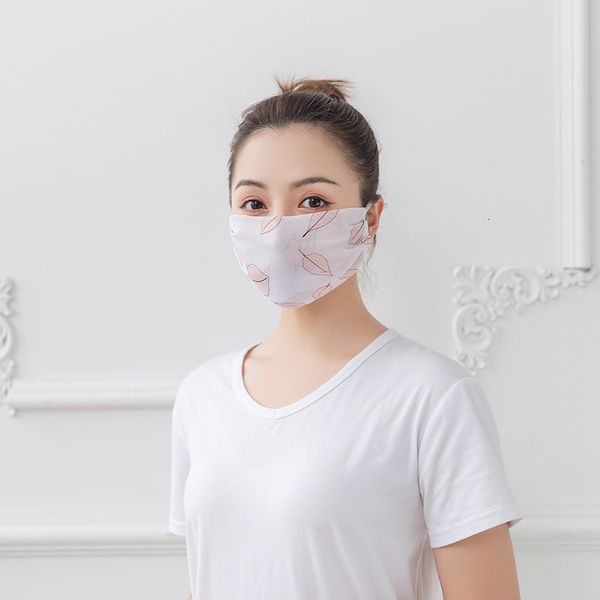 

fashion summer outdoor riding printing women's ear hanging thin veil mask