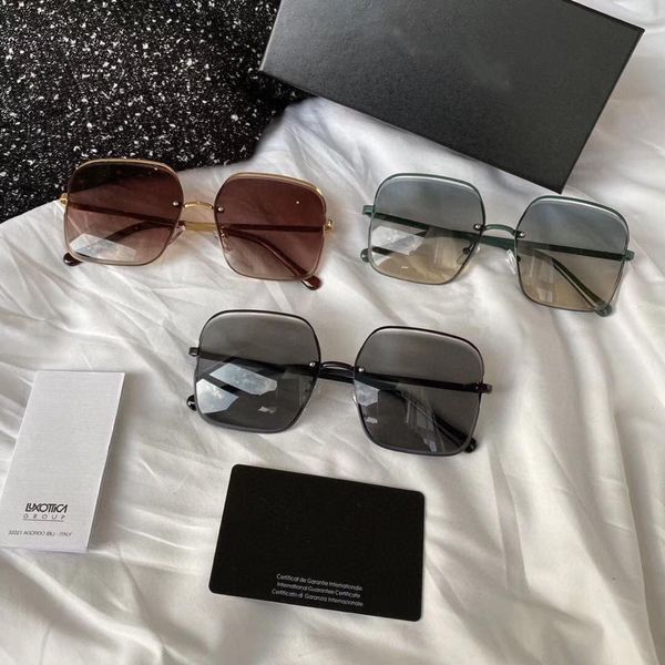 

sunglasses, square-frame glasses, female net red, the same sunglasse, makeup artifact, White;black
