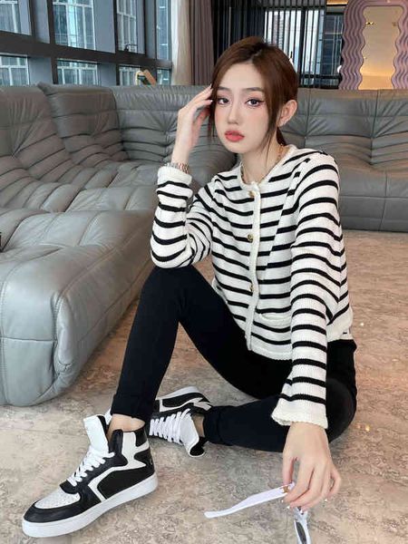 

Women's Sweaters autumn winter CE women's striped knitted cardigan wool coat early sweater short 3D2W, White;black