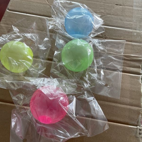 Favor Favor Glow in the Dark Sticky Teto Balls Balls Stress Balls for Adults and Kids Glow Sticks Balls Toys mole para crian￧as DH9999