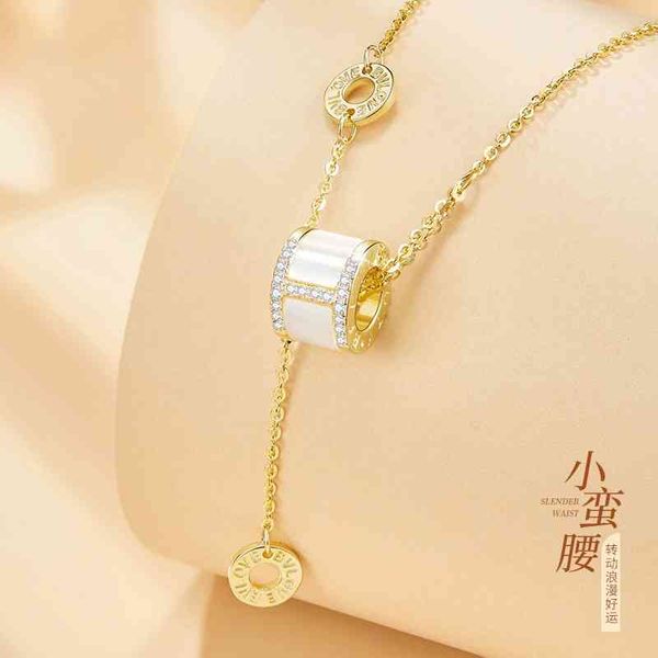 

the new singapore chomel small manyao 925 silver necklace female cat's eye stone treasure home pendant clover versatile clavicle chain