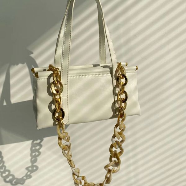 

korean style loeuvre lee ji-a same style cowhide leather single-shoulder bag