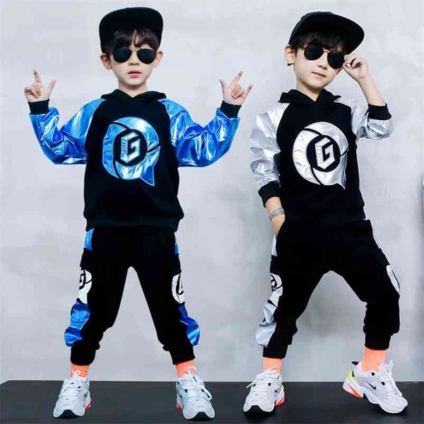 Одежда для мальчика набор для весенних детей Свободные куртки с капюшоном и брюки Лоскутное одеяло из двух частей Корейский подростковый спорт 210622