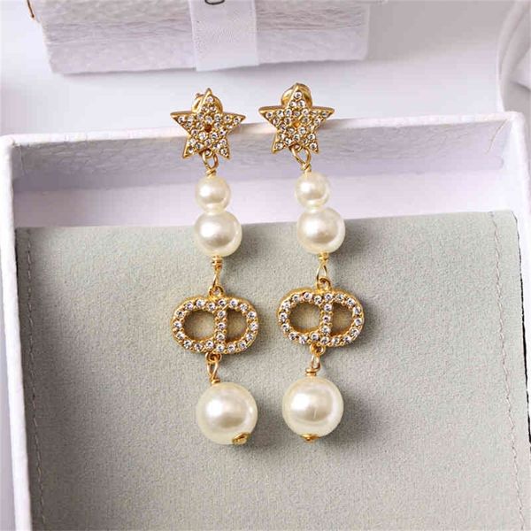 

85% off factory clearance family pearl earrings female ins romantic light gold earrings, Golden