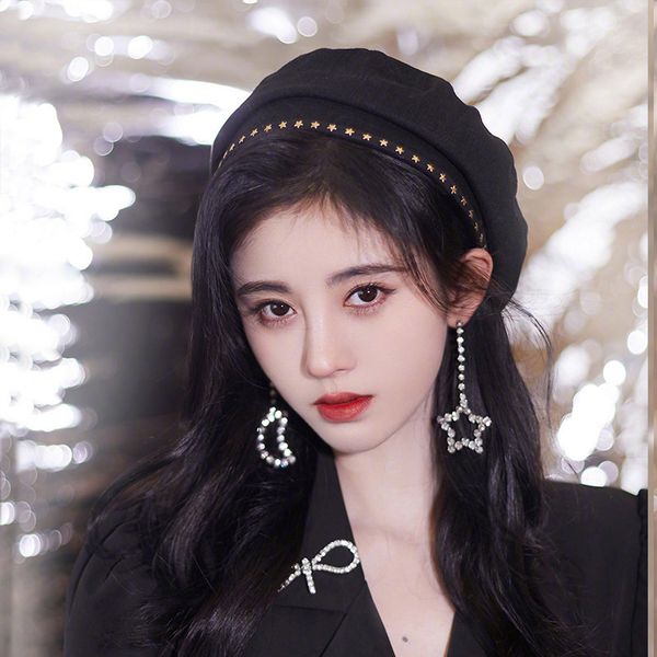 

ju jingyi's same black star decoration fashion hat, literature and art versatile beret, female pumpkin hat trend, Yellow