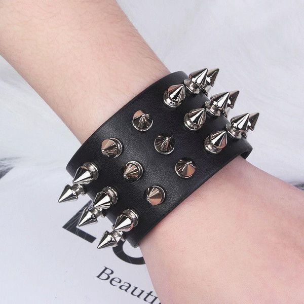 Bracciale da polso alla moda in ecopelle 21 Spike Press Bracciale rigido punk a spillo con polsino vegano