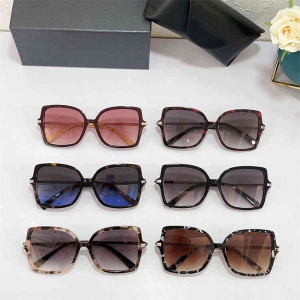 

2022 factory wholesale warren's square sunglasses and the same fashion small face va4072, White;black