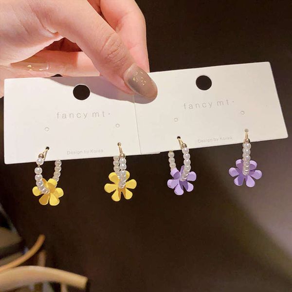 

korean version super fairy summer women's versatile temperament 925 silver needle flower small and exquisite earrings, Black