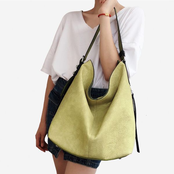 

messenger bags messenger bagshandbag shoulder 2021 fashion leisure rivet large capacity pu women's bag