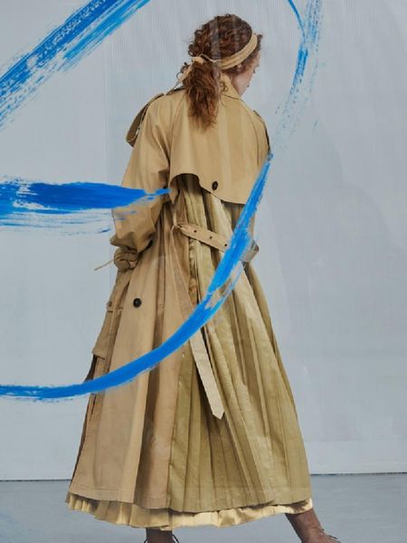 

women's trench coats 2021ss collection long pleated coat women, Tan;black