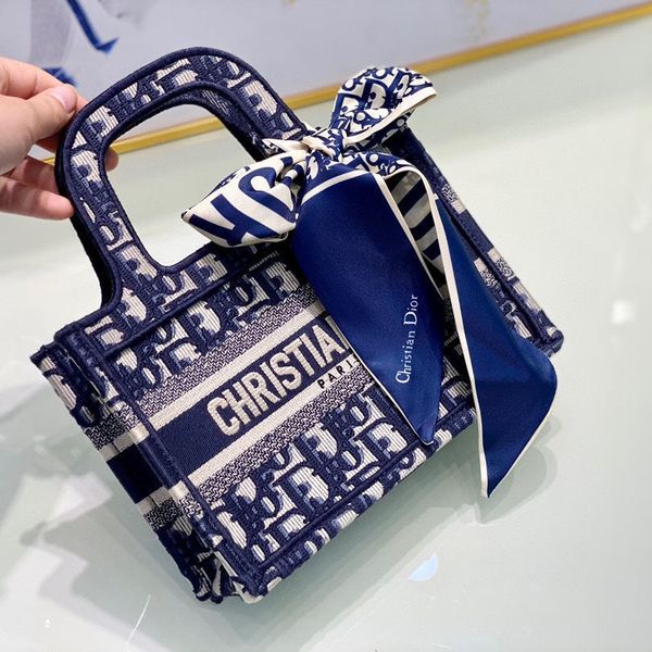 

2021 new 3d relief embroidery canvas classic star bags factory outlet