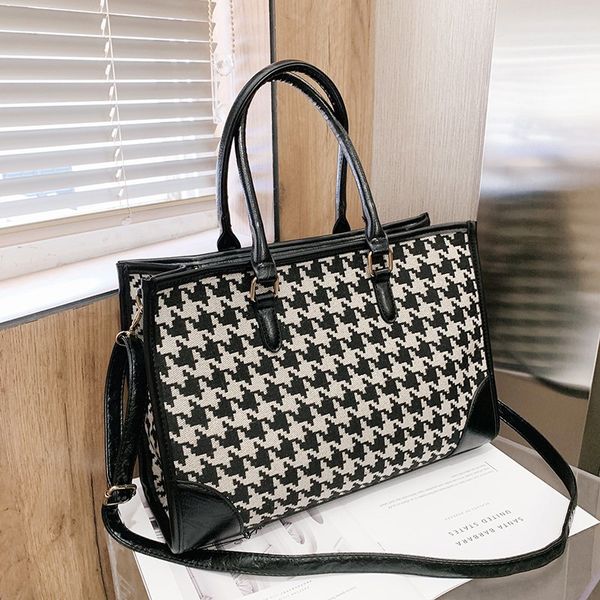 

2021 new products woolen ladies shoulder bag large capacity women messenger bag pattern female handbag fashion design girl bag