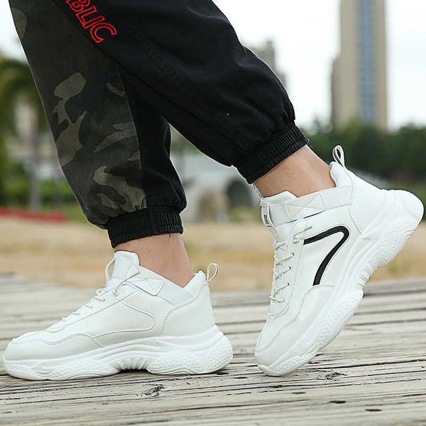 

2021 autumn and winter daddy sho men's large casual tidal can talk about sports