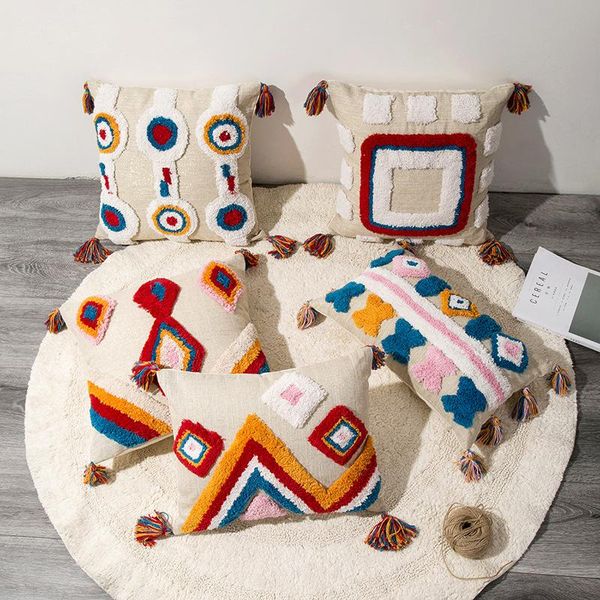

cilected bohemia geometric flowers handmade embroidery cushion covers cotton and linen pillow cover for sofa car home decoration cushion/dec