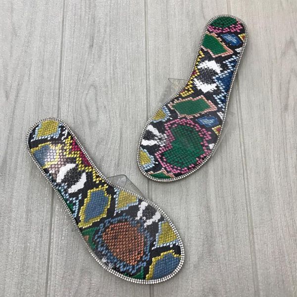 

slippers 2021 summer women's style with diamond flat heel rhinestone fashion all-match beach sandals and, Black