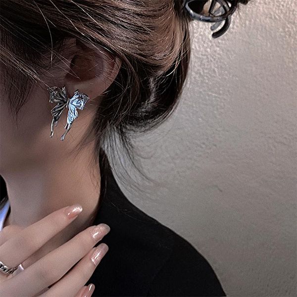 

stud fashion bijoux lovely metal butterfly earrings for women vintage hyperbole party jewelry, Golden;silver