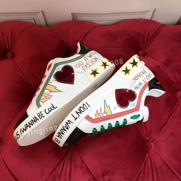 

designer fashion brand casual shoes womens men low sole canvas shoes leather black white original sole sneakers2023