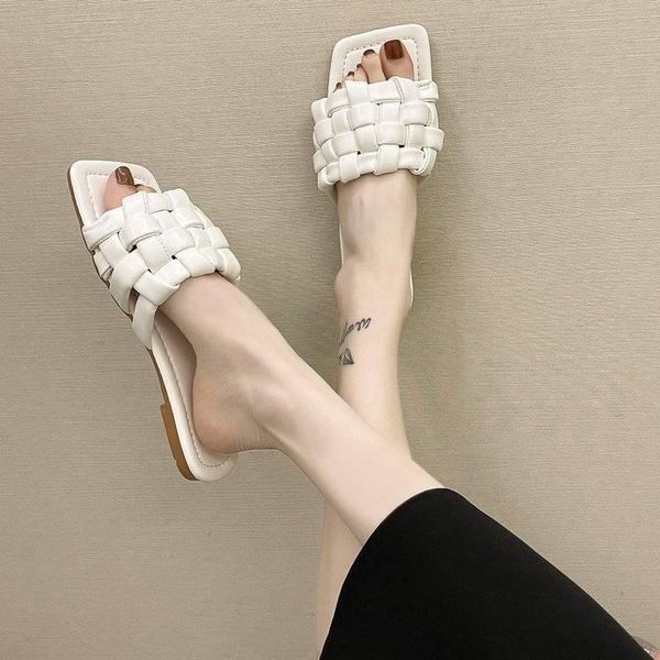 

slippers 2021 women's woven square toe sandals summer internet celebrity all-match flat outdoor all-matching, Black