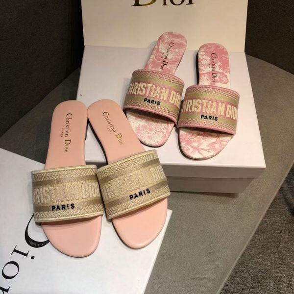 

slipper net red 2021 spring and summer new high-end slippers for women to wear 3d embroidery versatile d-word flat sandalszly, Black