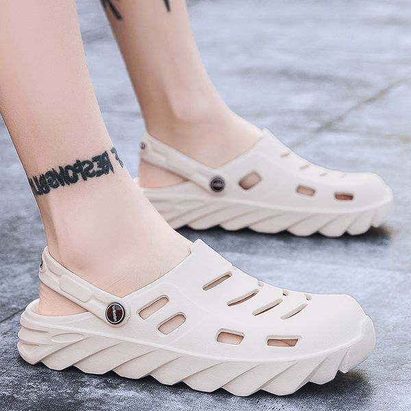 

2021 mens womens sports trainer summer cross-border sandals slippers casual trend beach hole shoes breathable hollow soft bottom slipper cod, Black
