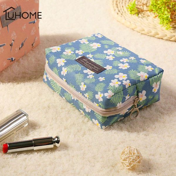 

storage bags travel organizer fashion women cosmetic bag beautician makeup ladies pouch