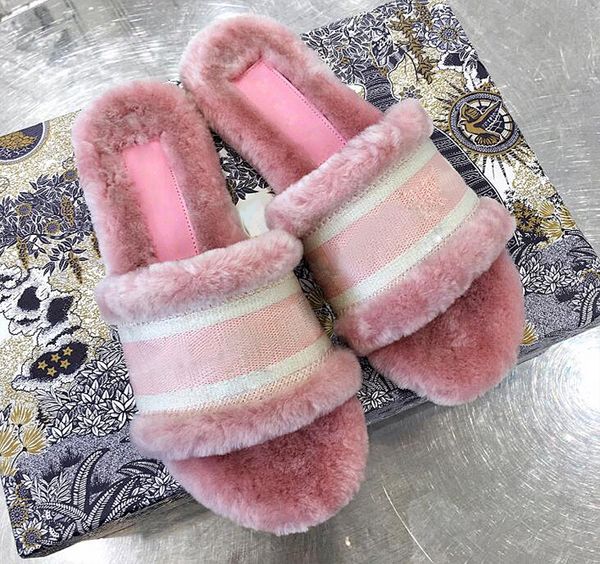 

luxury ladies sandals, rubber soles, cotton embroidered fluffy flip-flops, summer simple shoes, the highest quality, various colors, sizes 3, Black